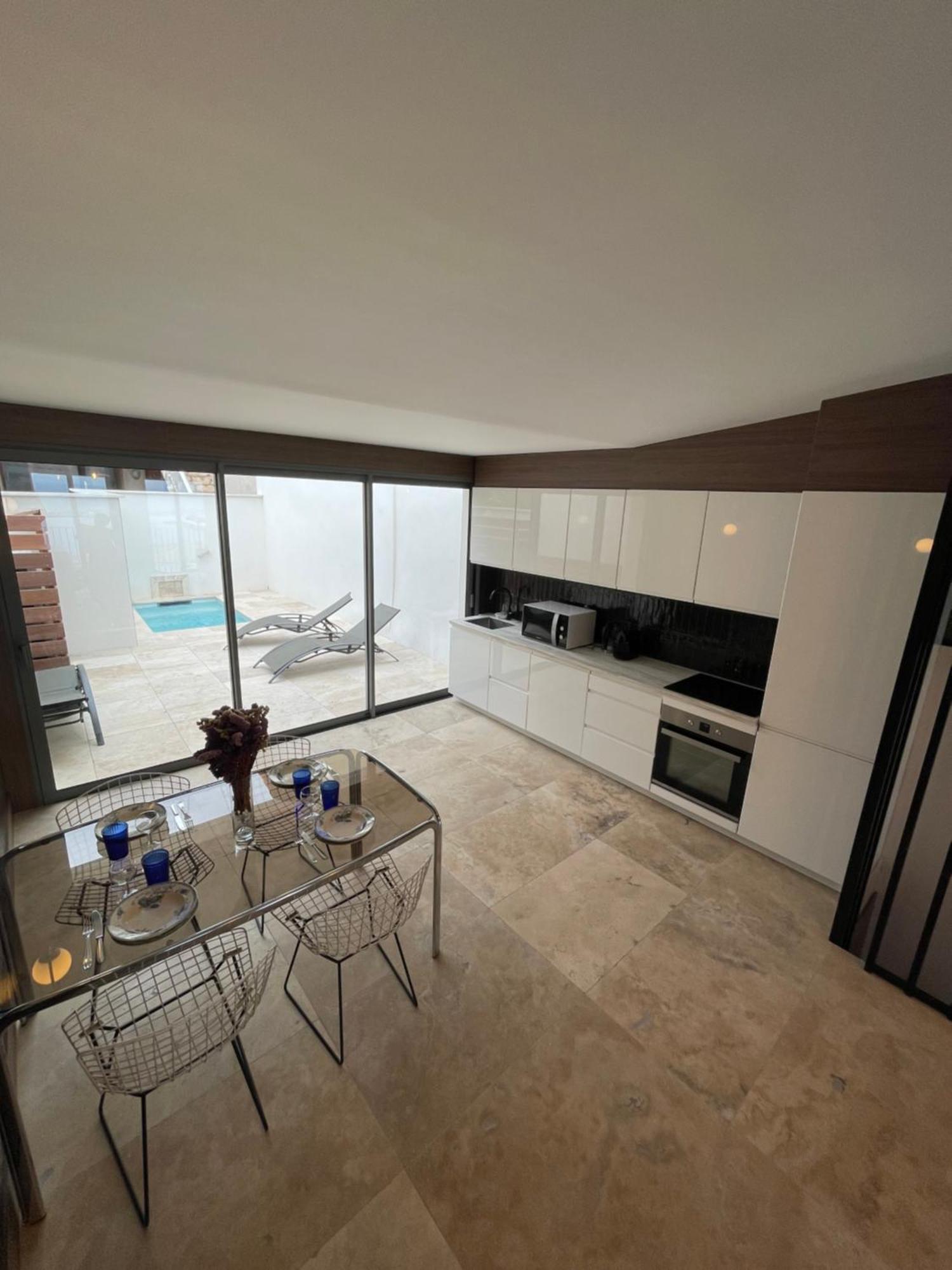Maison Lacroix - Duplex Apartment